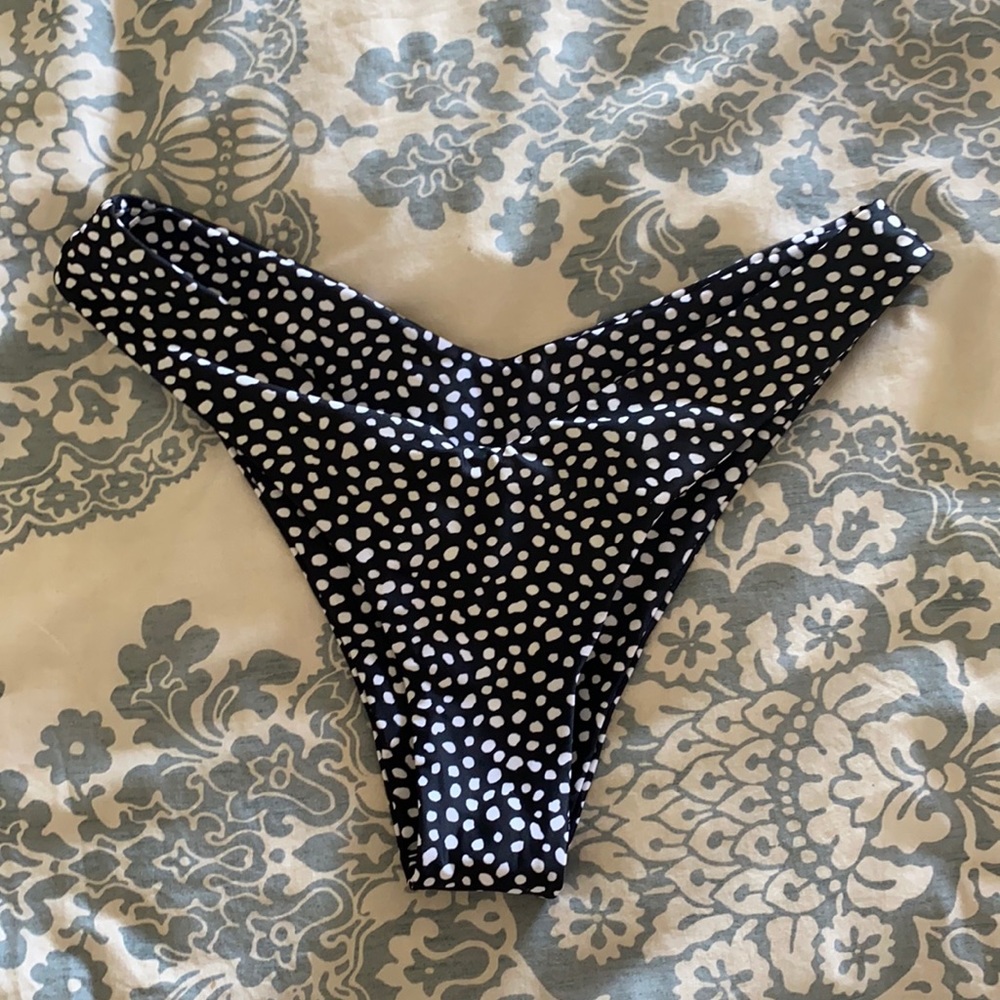 Pinkcolada Maldives bottom